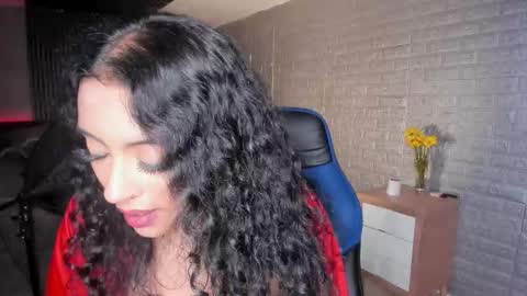 Snapshot of magic_marg chatting on 3, 10, 2025 Marge online show from 3, 10, 2025