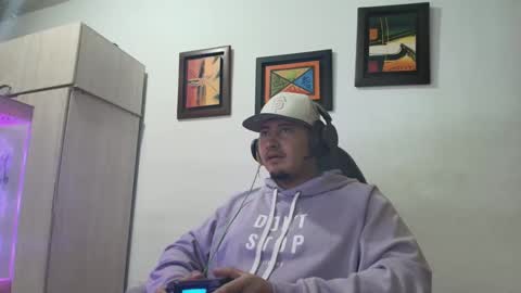 magic_milk23 online show from 6, 1, 2026