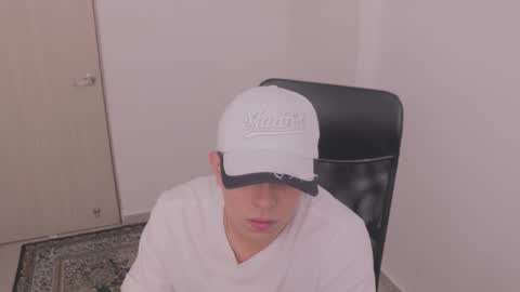 Tony Hoffa online show from 21, 9, 2025