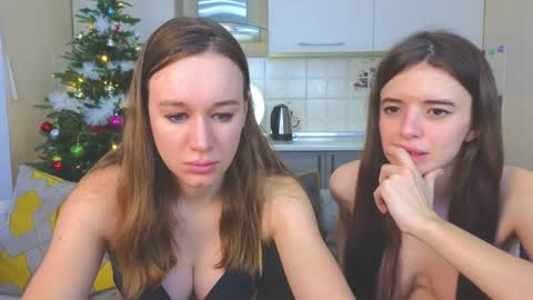 Snapshot of magical_mermaids chatting on 2, 1, 2025 Alice online show from 2, 1, 2025