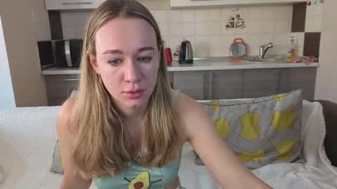 Snapshot of magical_mermaids chatting on 20, 10, 2025 Alice online show from 20, 10, 2025