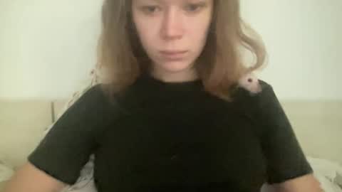 magicgirl50053 online show from 4, 11, 2025