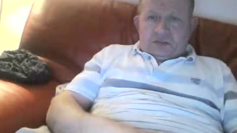 Snapshot of magicman250 chatting on 17, 2, 2026 magicman250 online show from 17, 2, 2026