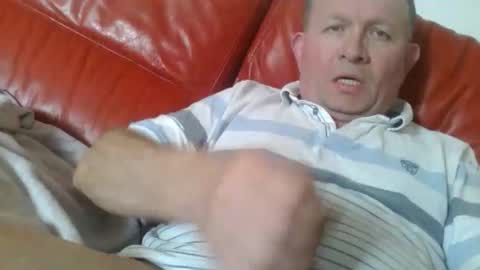 Snapshot of magicman250 chatting on 7, 3, 2026 magicman250 online show from 7, 3, 2026