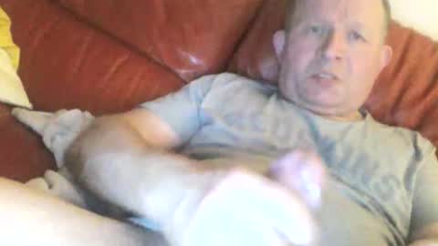 Snapshot of magicman250 chatting on 8, 3, 2026 magicman250 online show from 8, 3, 2026