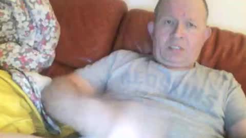 Snapshot of magicman250 chatting on 6, 4, 2026 magicman250 online show from 6, 4, 2026
