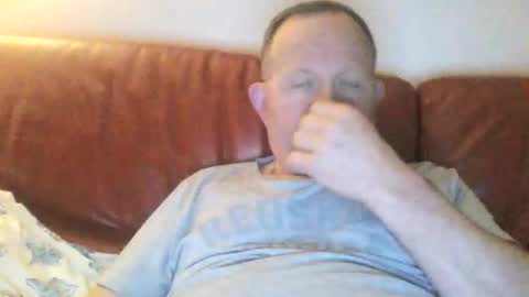 Snapshot of magicman250 chatting on 7, 4, 2026 magicman250 online show from 7, 4, 2026