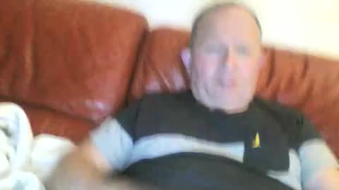 Snapshot of magicman250 chatting on 31, 5, 2026 magicman250 online show from 31, 5, 2026