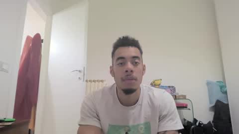 Snapshot of magicsempai chatting on 6, 12, 2024 Magicsempai online show from 6, 12, 2024