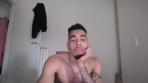 Snapshot of magicsempai chatting on 19, 12, 2024 Magicsempai online show from 19, 12, 2024