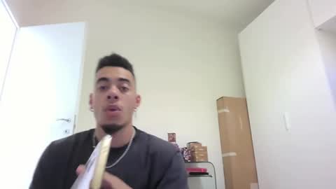 Snapshot of magicsempai chatting on 3, 2, 2025 Magicsempai online show from 3, 2, 2025