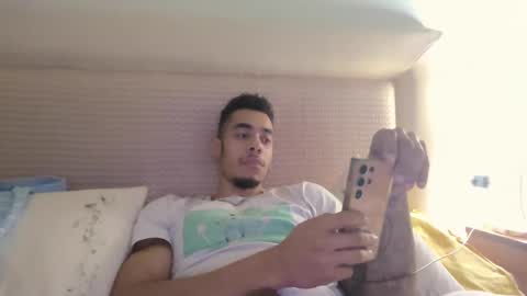 Snapshot of magicsempai chatting on 12, 3, 2025 Magicsempai online show from 12, 3, 2025