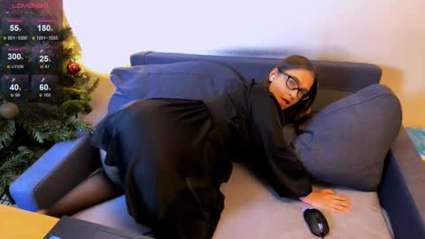 Jade online show from 20, 10, 2025