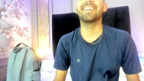 Snapshot of magnus_alejo chatting on 18, 5, 2026 Magnus Alejo online show from 18, 5, 2026