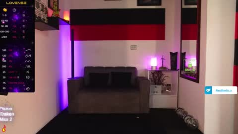 Snapshot of magnus_savage chatting on 14, 2, 2025 If you want me to use the Lovense please let me know -- online show from 14, 2, 2025