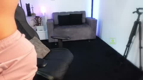 If you want me to use the Lovense please let me know  --    online show from 8, 4, 2026