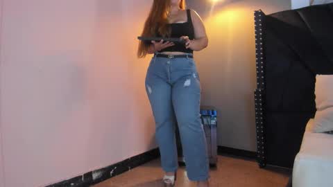 MAHIA online show from 17, 12, 2025