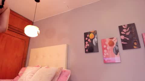 Maia online show from 10, 1, 2026