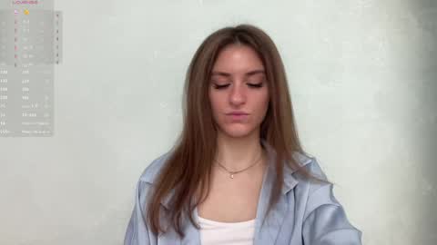 Snapshot of maiabarthe chatting on 28, 5, 2026 M I A online show from 28, 5, 2026