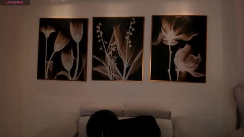  Maia  online show from 3, 11, 2025