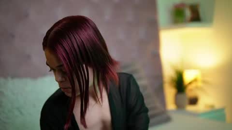  Maia  online show from 22, 3, 2026