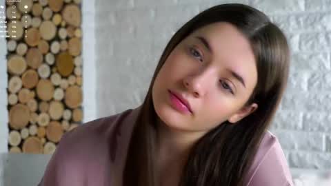 Snapshot of maidabuoy chatting on 15, 12, 2025 Lucy online show from 15, 12, 2025