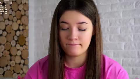 Snapshot of maidabuoy chatting on 14, 2, 2026 Lucy online show from 14, 2, 2026