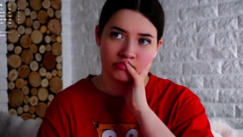 Lucy online show from 7, 4, 2026