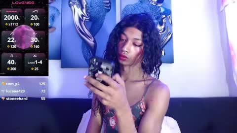 Snapshot of maidi_hot chatting on 29, 12, 2024 Bella Maidi online show from 29, 12, 2024