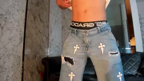 Snapshot of maik_mejia chatting on 21, 2, 2026 MAIK MEJIA online show from 21, 2, 2026