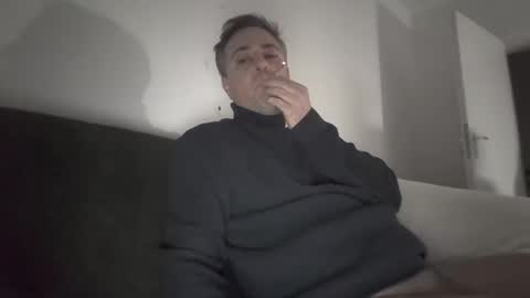 Snapshot of maikel_castel81 chatting on 3, 3, 2026 maikel_castel81 online show from 3, 3, 2026