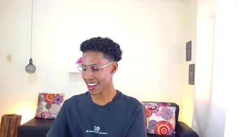 I am Maik online show from 12, 3, 2025