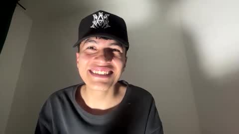 maikitol online show from 23, 4, 2026