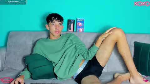 Maikol online show from 14, 10, 2025