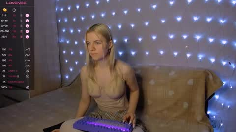 Your kitty online show from 28, 1, 2025