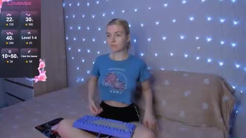 Your kitty online show from 19, 10, 2025