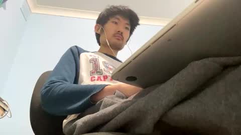 David Sae Hymn Cho online show from 15, 12, 2025