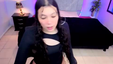 MAITE STONE1 online show from 19, 10, 2025