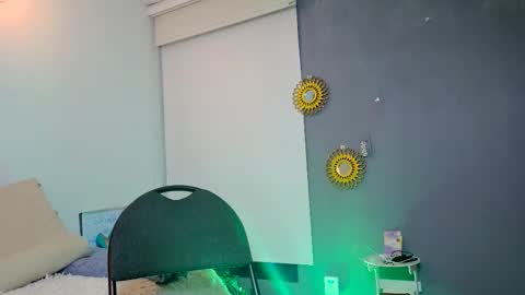 Snapshot of maithe_perroni chatting on 20, 2, 2026 Lauu online show from 20, 2, 2026