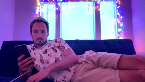 Snapshot of majesticuniverse93 chatting on 9, 11, 2025 majesticuniverse93 online show from 9, 11, 2025