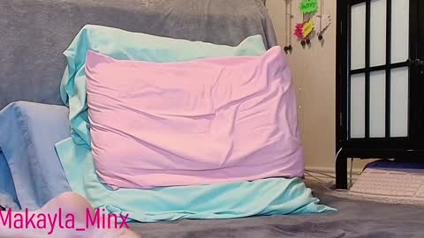 Makayla online show from 10, 12, 2024