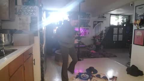 Snapshot of makaylamoonn chatting on 3, 11, 2025 makaylamoonn online show from 3, 11, 2025