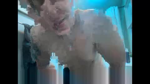 Snapshot of make1upthen chatting on 12, 4, 2026 make1upthen online show from 12, 4, 2026