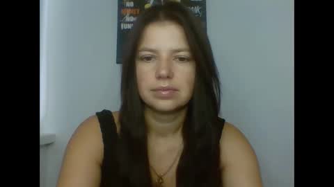 make_mesmile online show from 11, 9, 2025