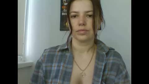 make_mesmile online show from 10, 4, 2026