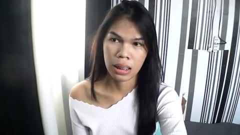 Snapshot of makekeanacum chatting on 15, 12, 2024 SWEET KEANA online show from 15, 12, 2024