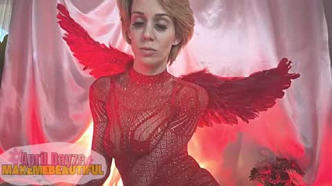 Snapshot of makemebeautiful chatting on 21, 1, 2025  April Dayze  makemebeautiful online show from 21, 1, 2025