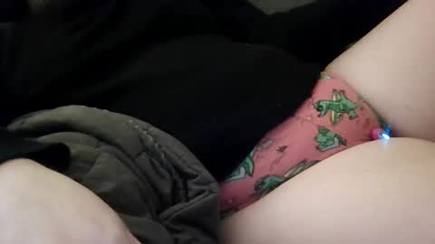 Snapshot of makemewatch chatting on 13, 2, 2026 makemewatch online show from 13, 2, 2026