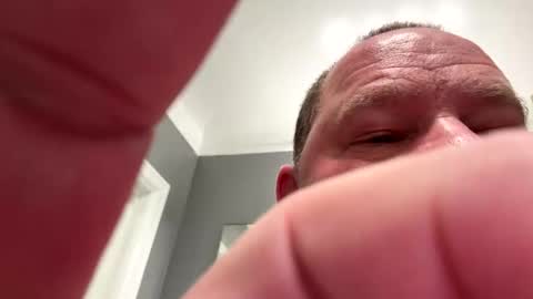 makeyousquirt1969 online show from 25, 11, 2025