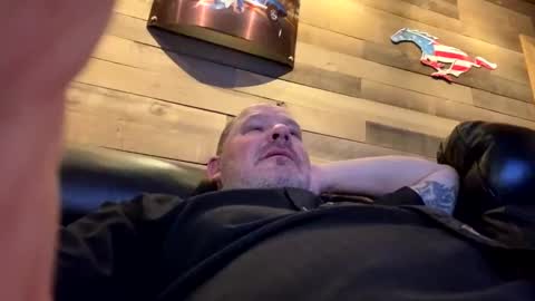 makeyousquirt1969 online show from 17, 2, 2026